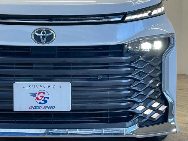 トヨタ ヴォクシーの画像18