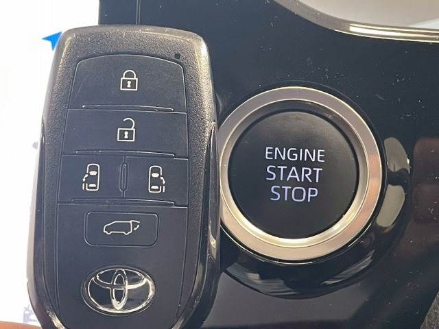 トヨタ ヴォクシーの画像9