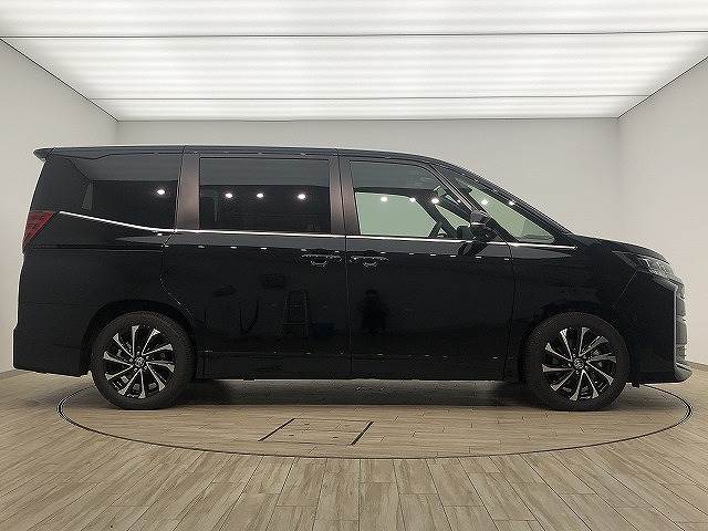 トヨタ ノアの画像19