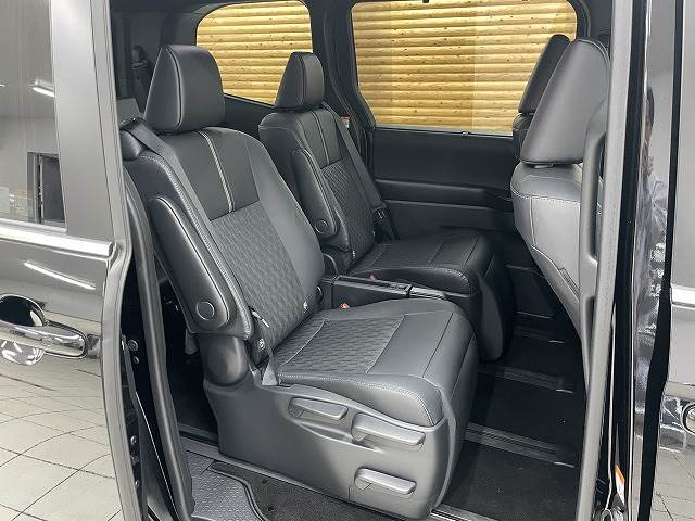 トヨタ ノアの画像9