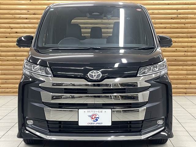 トヨタ ノアの画像17