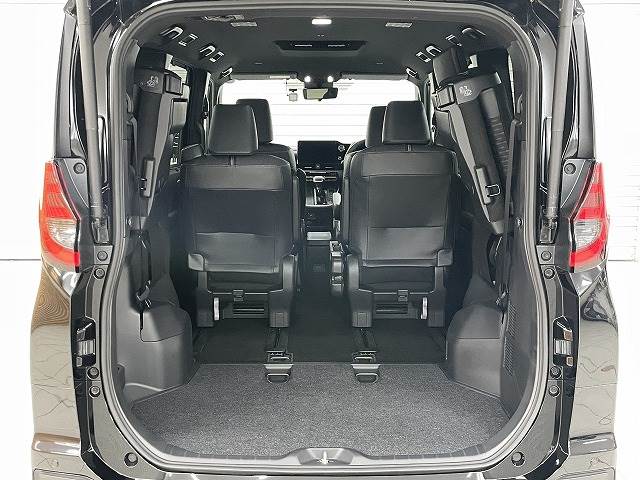 トヨタ ノアの画像20