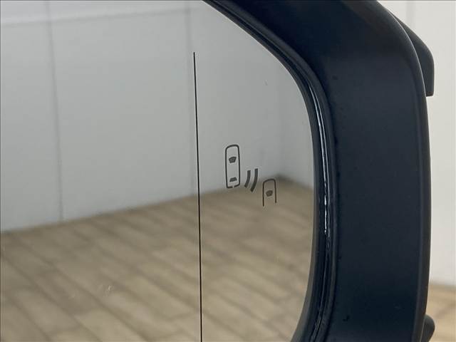 トヨタ クラウンクロスオーバーの画像12