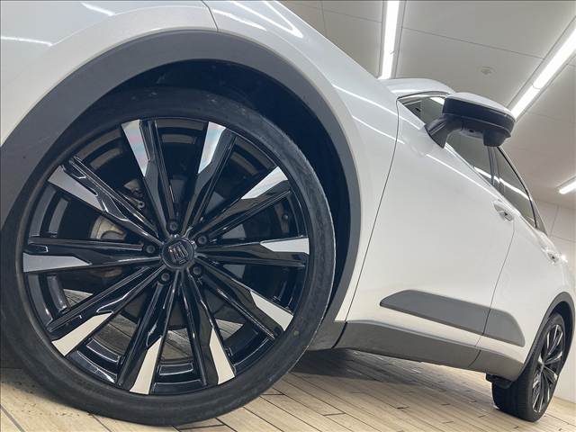 トヨタ クラウンクロスオーバーの画像18