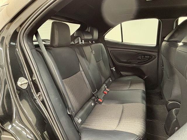 ヤリスクロスZ 内装他