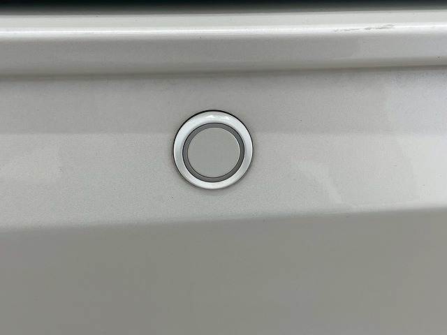 トヨタ&nbsp;ヴォクシーの画像10