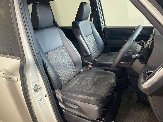 トヨタ&nbsp;ヴォクシーの画像12