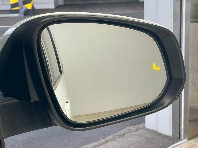 トヨタ&nbsp;ヴォクシーの画像7