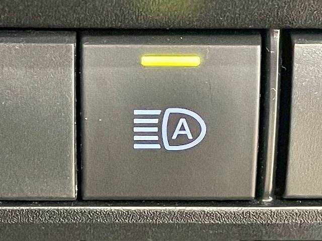 トヨタ&nbsp;ヴォクシーの画像8