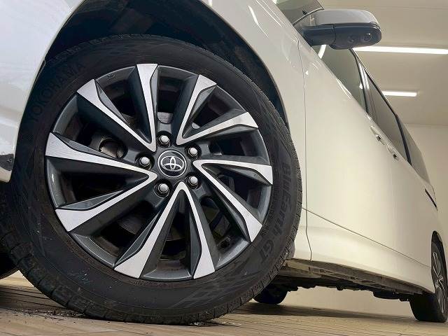 トヨタ&nbsp;ヴォクシーの画像19