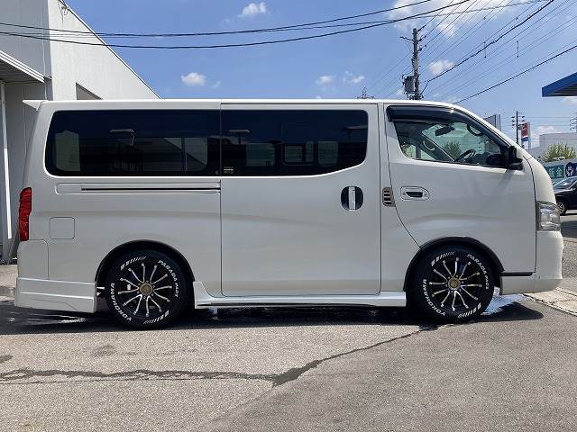 日産 NV350キャラバンロングの画像16