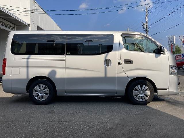 日産 NV350キャラバンロングの画像16