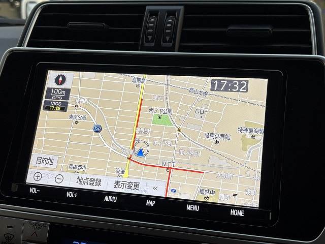 トヨタ ランドクルーザープラドの画像3