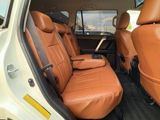 トヨタ ランドクルーザープラドの画像12