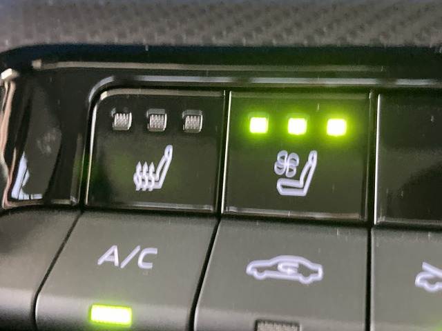 トヨタ プリウスの画像8