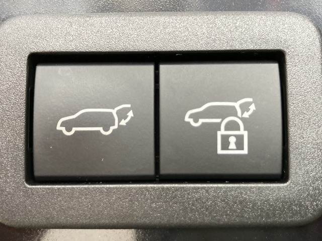 トヨタ プリウスの画像11