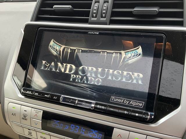 トヨタ ランドクルーザープラドの画像3