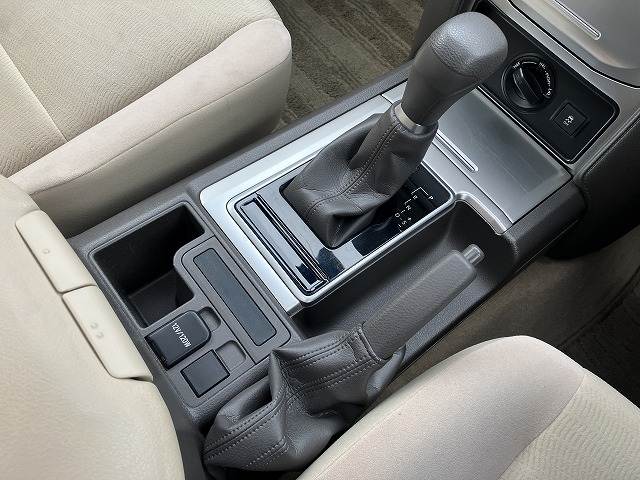トヨタ ランドクルーザープラドの画像9