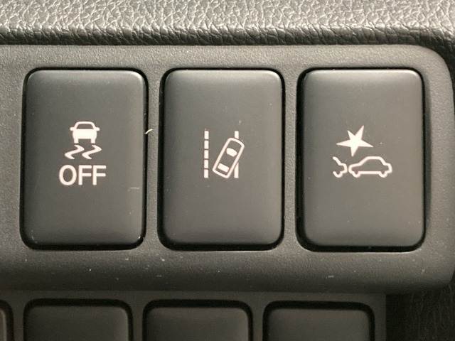 三菱&nbsp;エクリプスクロスPHEVの画像8