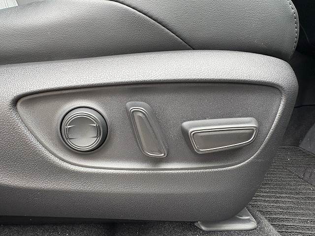 トヨタ ハリアーハイブリッドの画像9