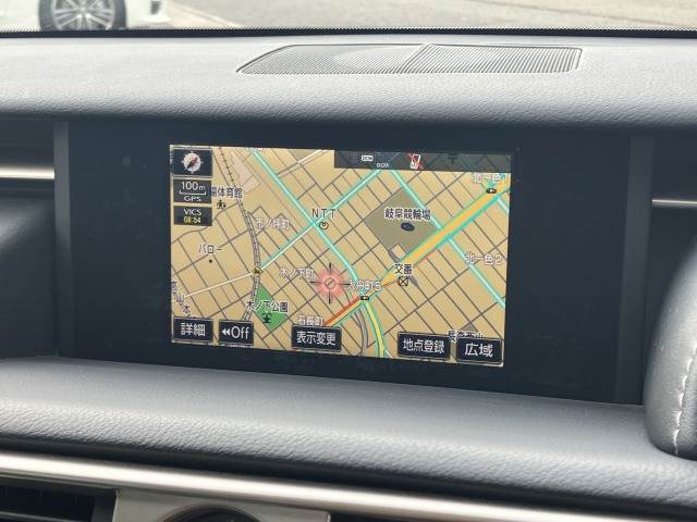 ISIS300h “F SPORT” 内装他