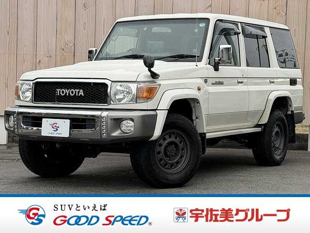 トヨタ ランドクルーザー70系 バン 外観