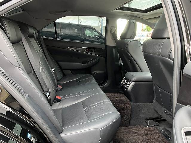 トヨタ クラウンアスリートハイブリッドの画像12