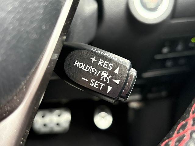 ハイラックスZ“GR SPORT” 内装他