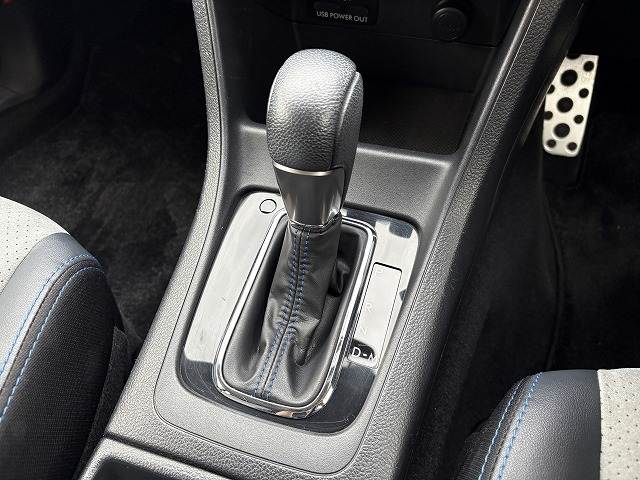 スバル インプレッサスポーツの画像9