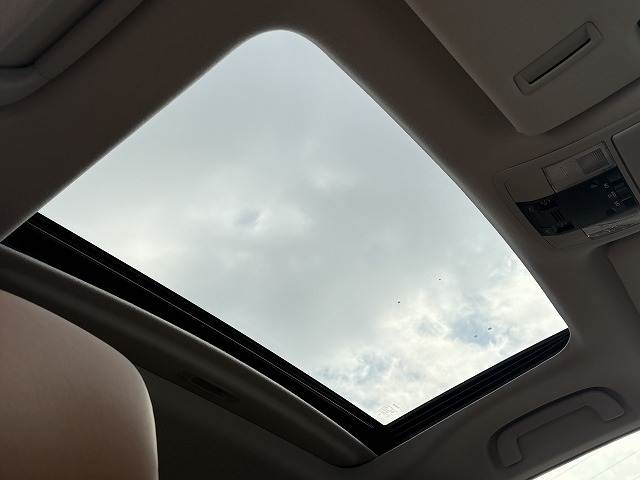 ランドクルーザープラドTX“Lパッケージ・70th ANNIVERSARY LIMITED” 内装他