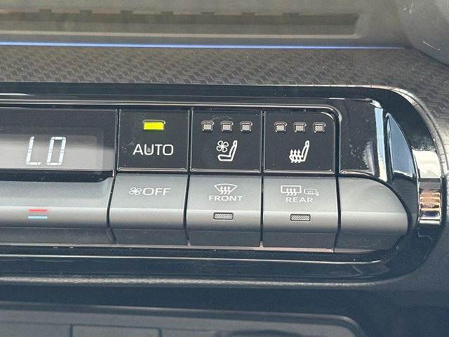 トヨタ プリウスの画像9