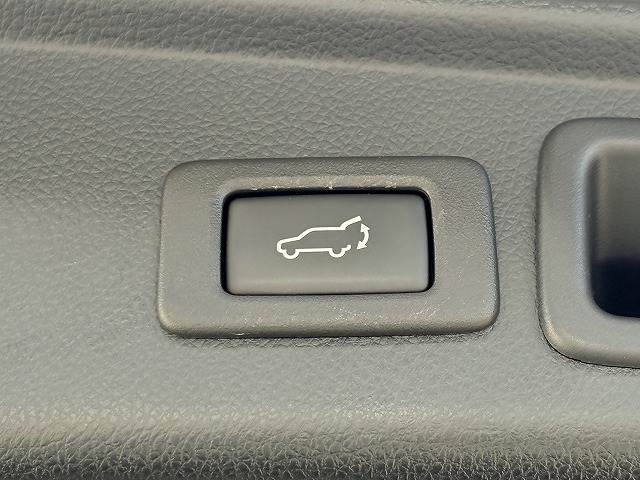 スバル フォレスターの画像10