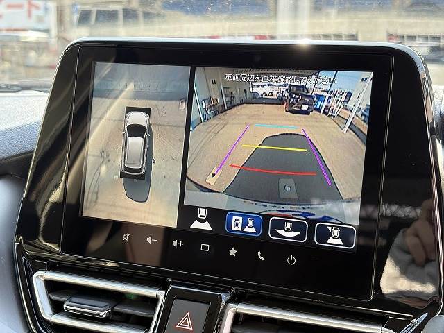 フロンクスベースグレード 内装他