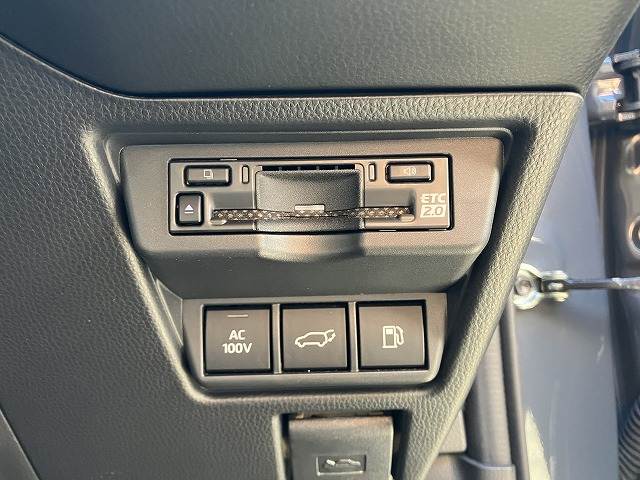 プリウスZ 内装他