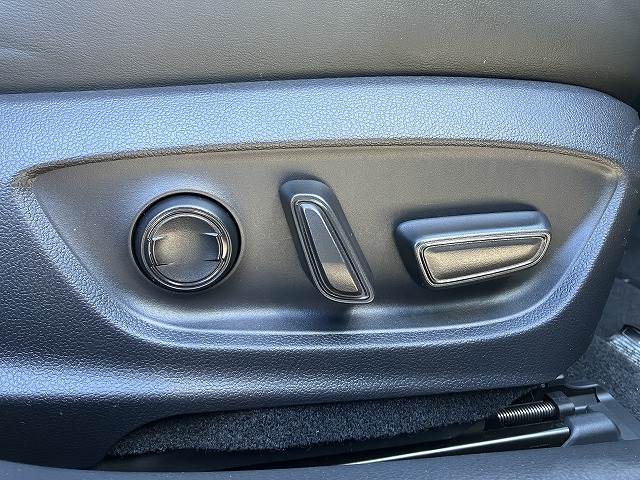 トヨタ プリウスの画像8