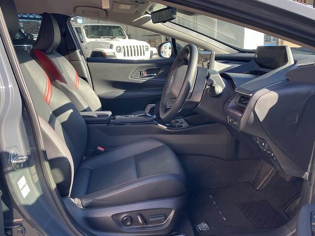 トヨタ プリウスの画像11