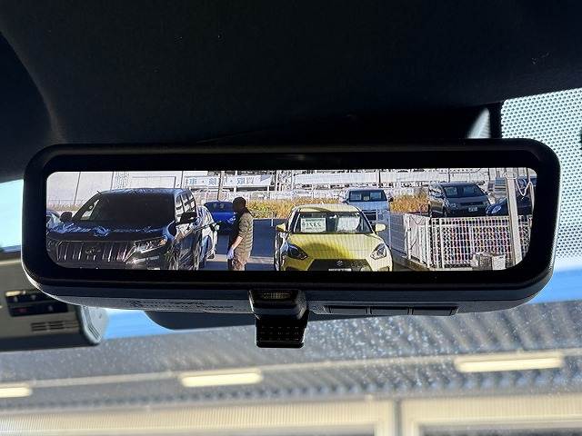 ハイエースバンロングボディスーパーGLダークプライム2 内装他