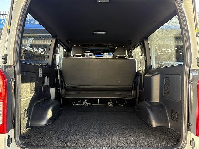 トヨタ ハイエースバンロングボディの画像13