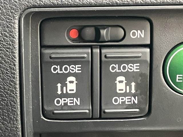 ホンダ&nbsp;オデッセイアブソルートハイブリッドの画像7