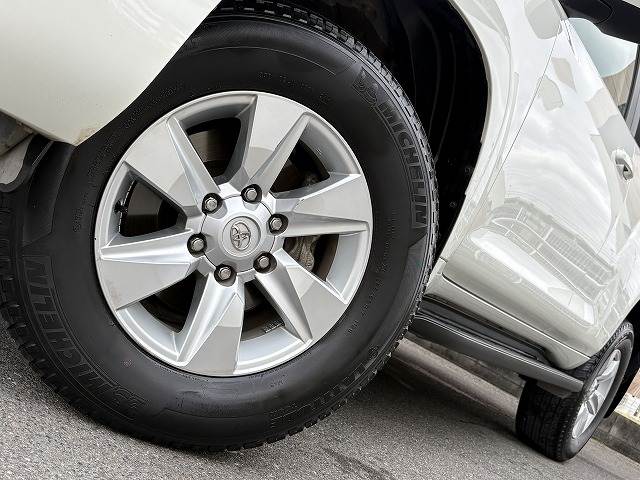 トヨタ ランドクルーザープラドの画像19