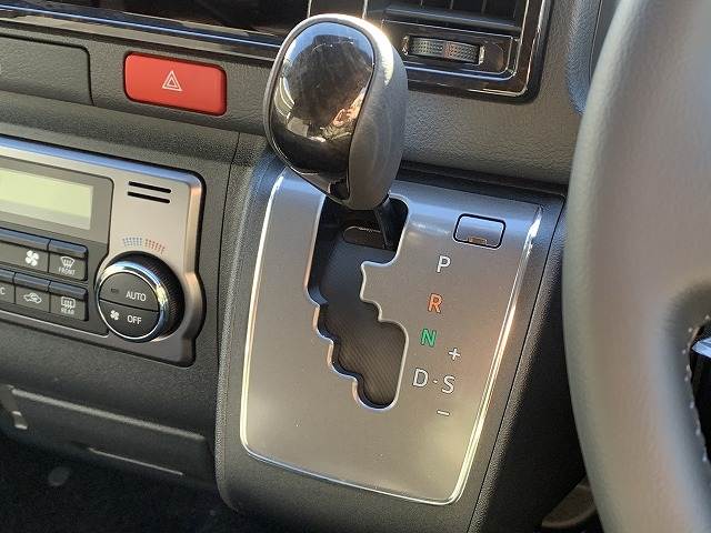 トヨタ ハイエースバンロングボディの画像8