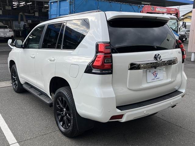 トヨタ&nbsp;ランドクルーザープラドの画像16