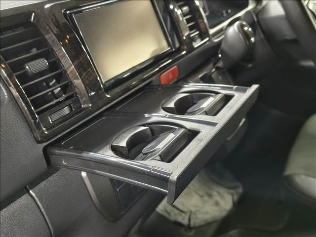 トヨタ&nbsp;ハイエースバンロングボディの画像11