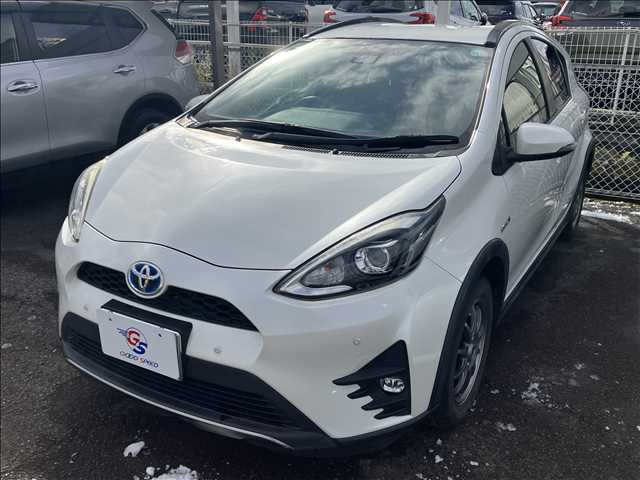 トヨタ アクア Crossover“Glam” 外観