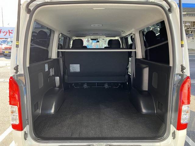 トヨタ ハイエースバンロングボディの画像13