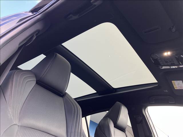 ハリアーハイブリッドZ “Leather Package” 内装他