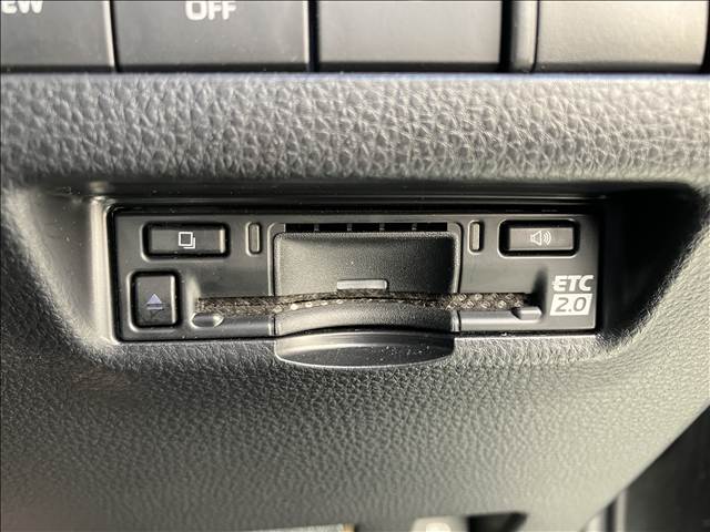 トヨタ ハリアーハイブリッドの画像7