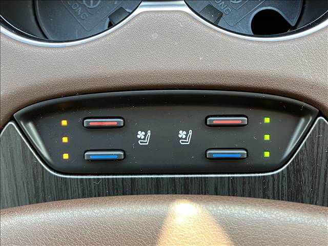 トヨタ ハリアーハイブリッドの画像8