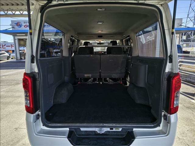 日産&nbsp;NV350キャラバンロングの画像14