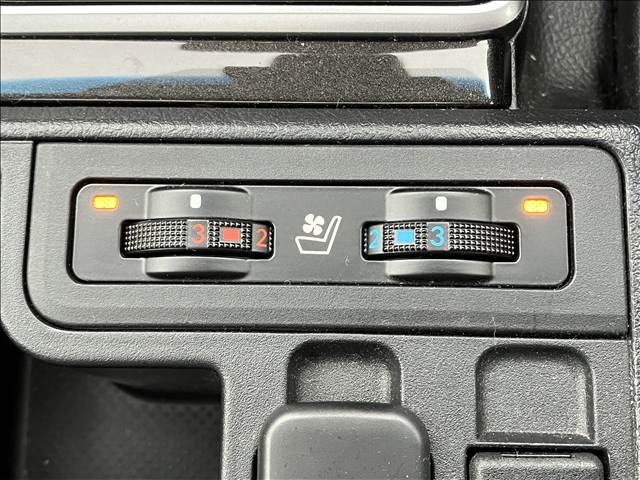 トヨタ&nbsp;ランドクルーザープラドの画像7